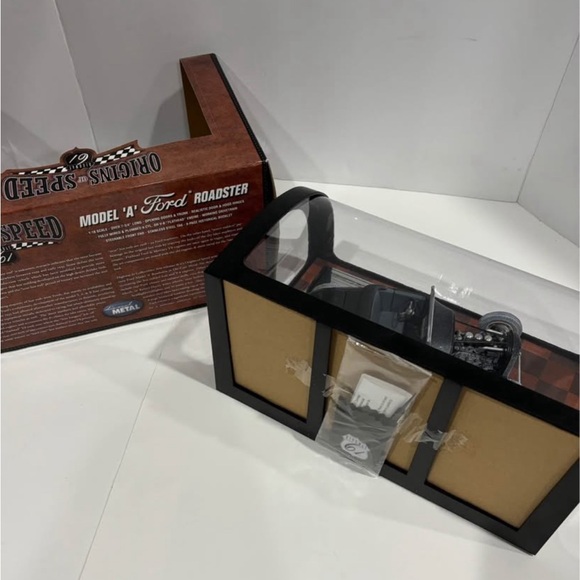 Origins of Speed Highway 61 Ford Model A Roadster Dirty Version Metal Diecast - Picture 8 of 9